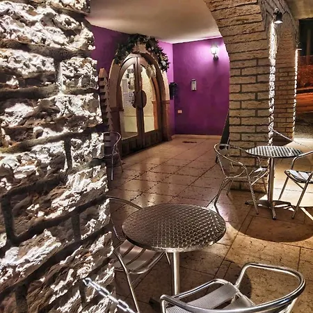 Hotel Piccola Mantova 2*