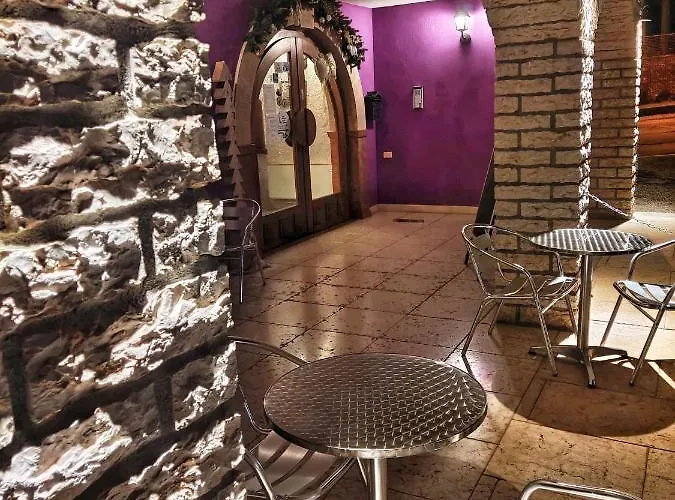 酒店 小曼托瓦酒店 2*